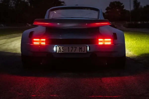 AURA[X] Porsche 911 Headlights and Spareparts